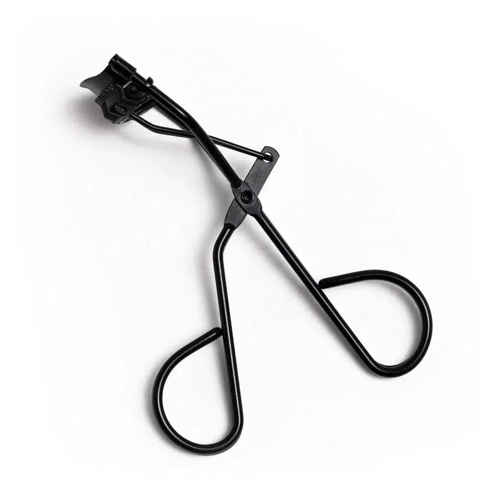 Lashy Cosmetics black eyelash curler side profile.